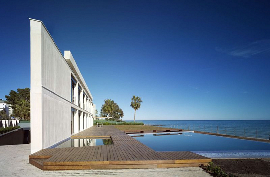 2003. VIVIENDA UNIFAMILIAR AISLADA EN BENICASIM