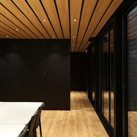 PABELLON MODULAR I + D +I. Valencia . Cheste . València . España