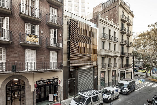 Edificio de viviendas en Barcelona . Barcelona . Barcelona . España