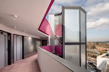 Vivienda colectiva en Torre Baró . Barcelona . Barcelona . España