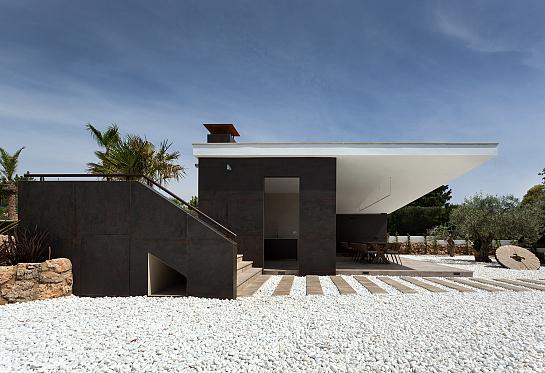 TECTUM. Pabellón de verano . Requena . València . España