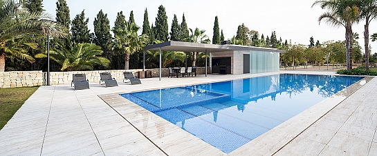 Pabellón y Piscina . Muchamiel . Alacant . España