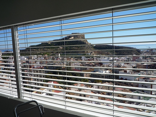 reforma de un apartamento en Edificio Representantes . Alicante . Alacant . España