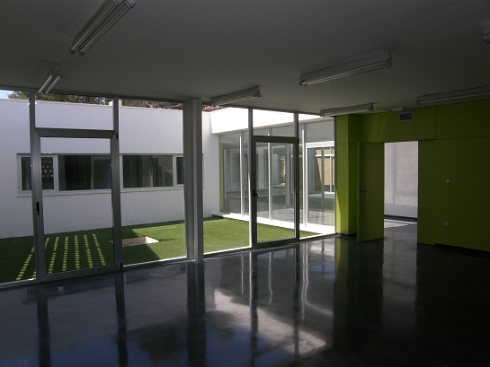 Escuela Infantil Municipal de 0-3 años . Los Montesinos . Alacant . España