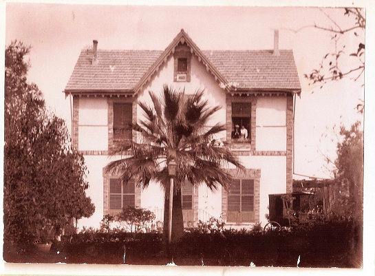 Casa de la Juventud  de SANT JOAN D´ALACANT . Alacant . España