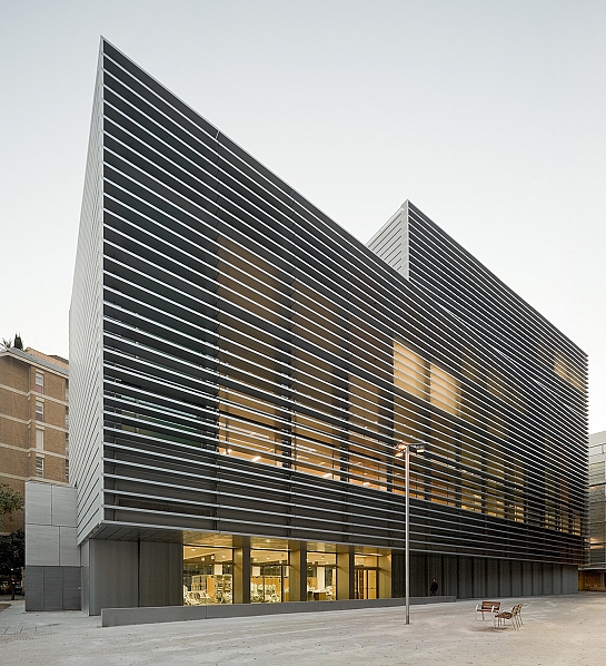 Oficinas Tesorería Seguridad Social en Ciutat Vella . Barcelona . Barcelona . España