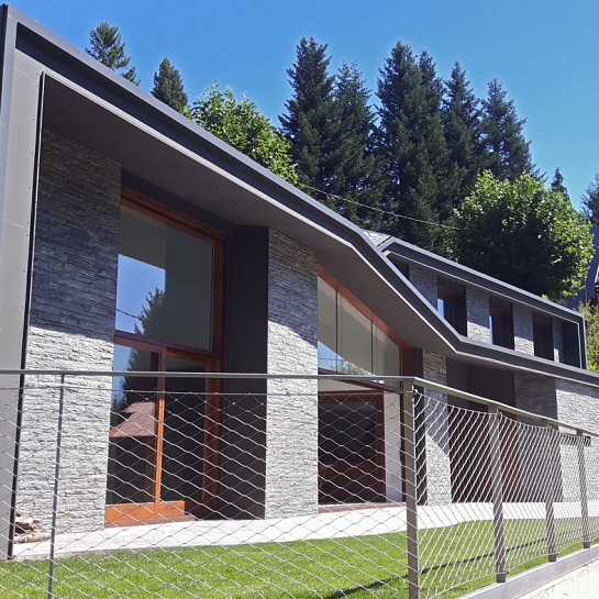 Vivienda Bioclimática en Planoles . Girona . España