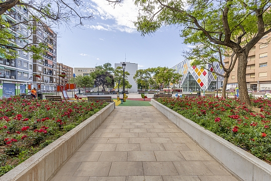 Remodelación de Plaça Roma . Valencia . València . España