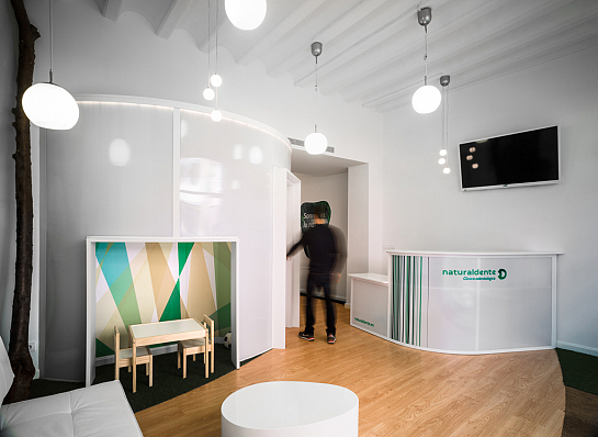 Clínica dental Naturaldente . Cádiz . Cádiz . España