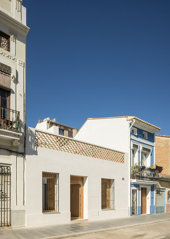 Rehabilitación de Casa en el Cabanyal . Valencia . València . España