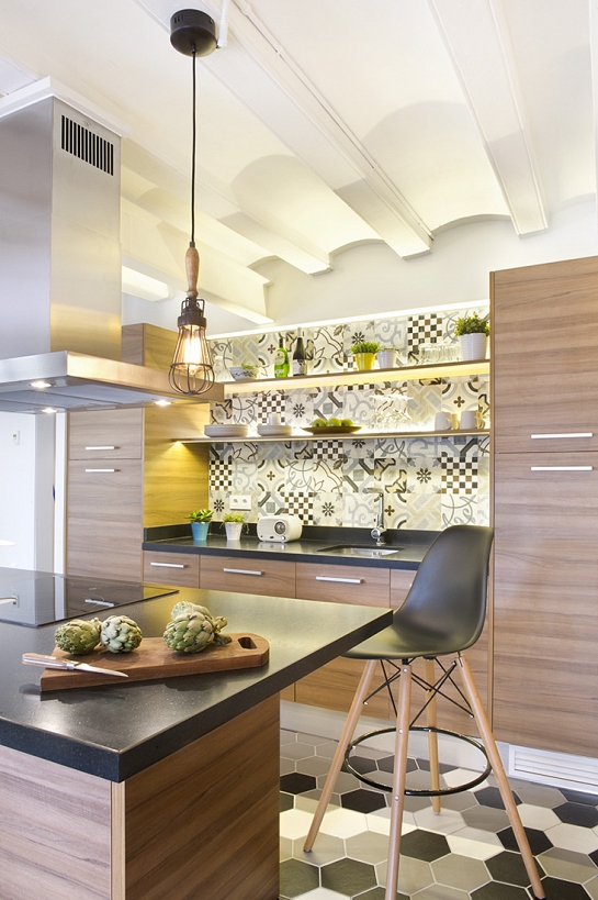 Cambio Sena por Mediterráneo . Barcelona . Barcelona . España