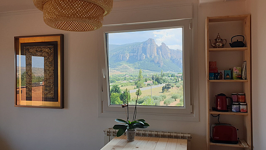 REFORMA APARTAMENTO CON CRITERIOS DE BIOHABITABILIDAD . Nalda . La Rioja . España