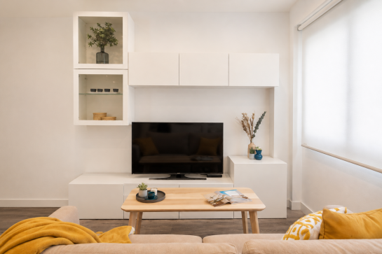 Transformación de vivienda para uso turístico junto a IFEMA Madrid . Madrid . Madrid . España