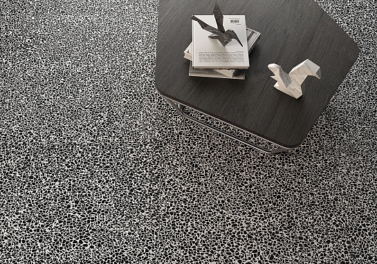 Pietra Black