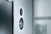 Altavoces empotrados