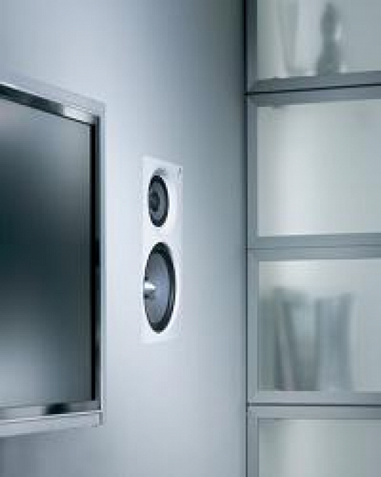 Altavoces empotrados