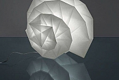 IN-EI ISSEY MIYAKE, suspensión, iluminación