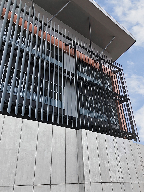 CELOSÍA O-300 PARA UNA INSTITUCIÓN EDUCATIVA